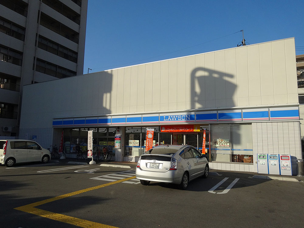 ローソン（横堤４丁⽬店）の店舗外観
