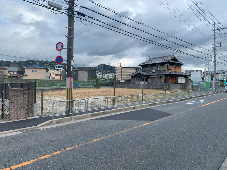 ⼤阪府枚⽅市 ⼟地売買